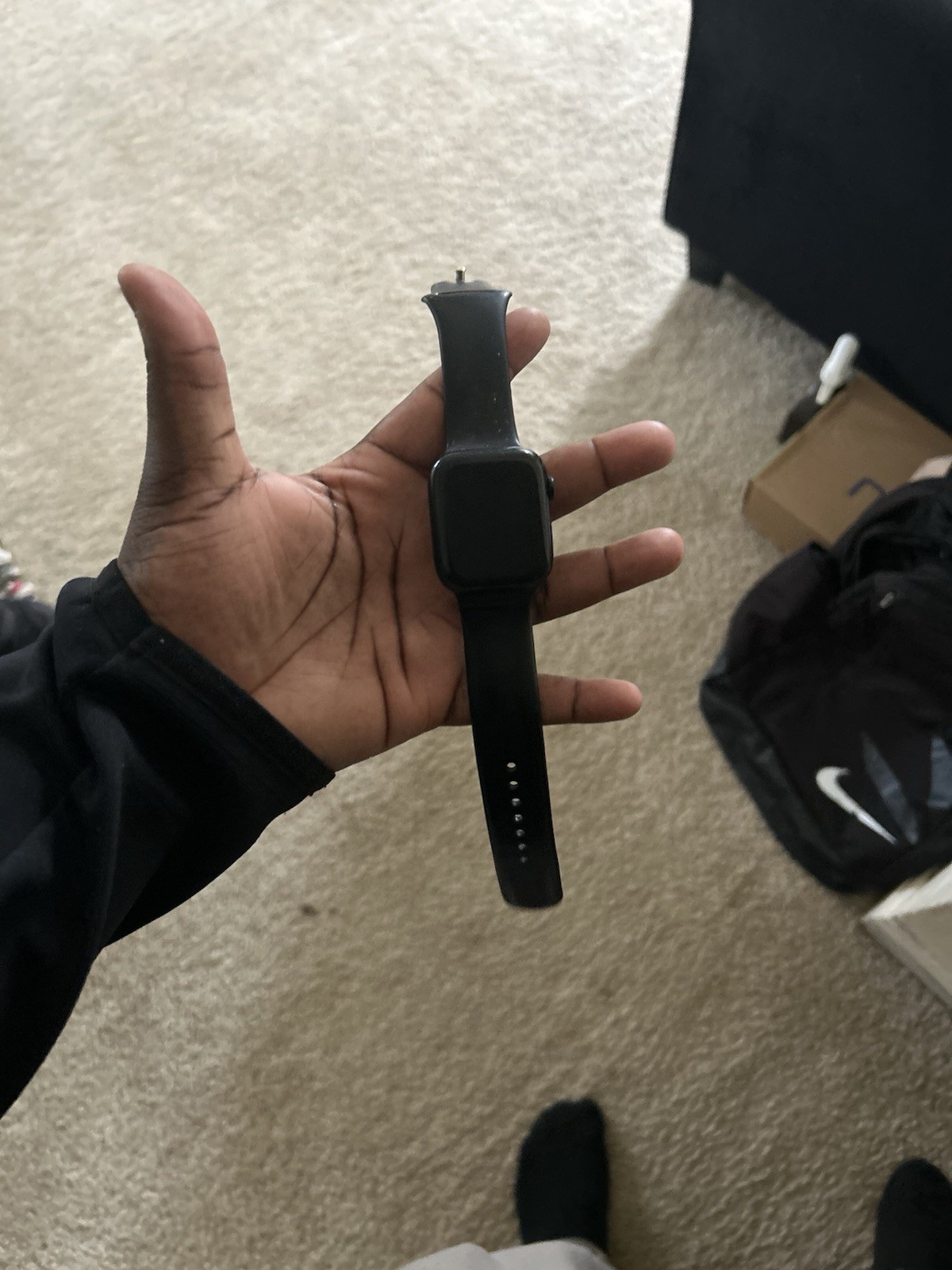 Apple Watch Series 5 44mm 32GB Heart Rate Monitor Black Aluminum w/ Band