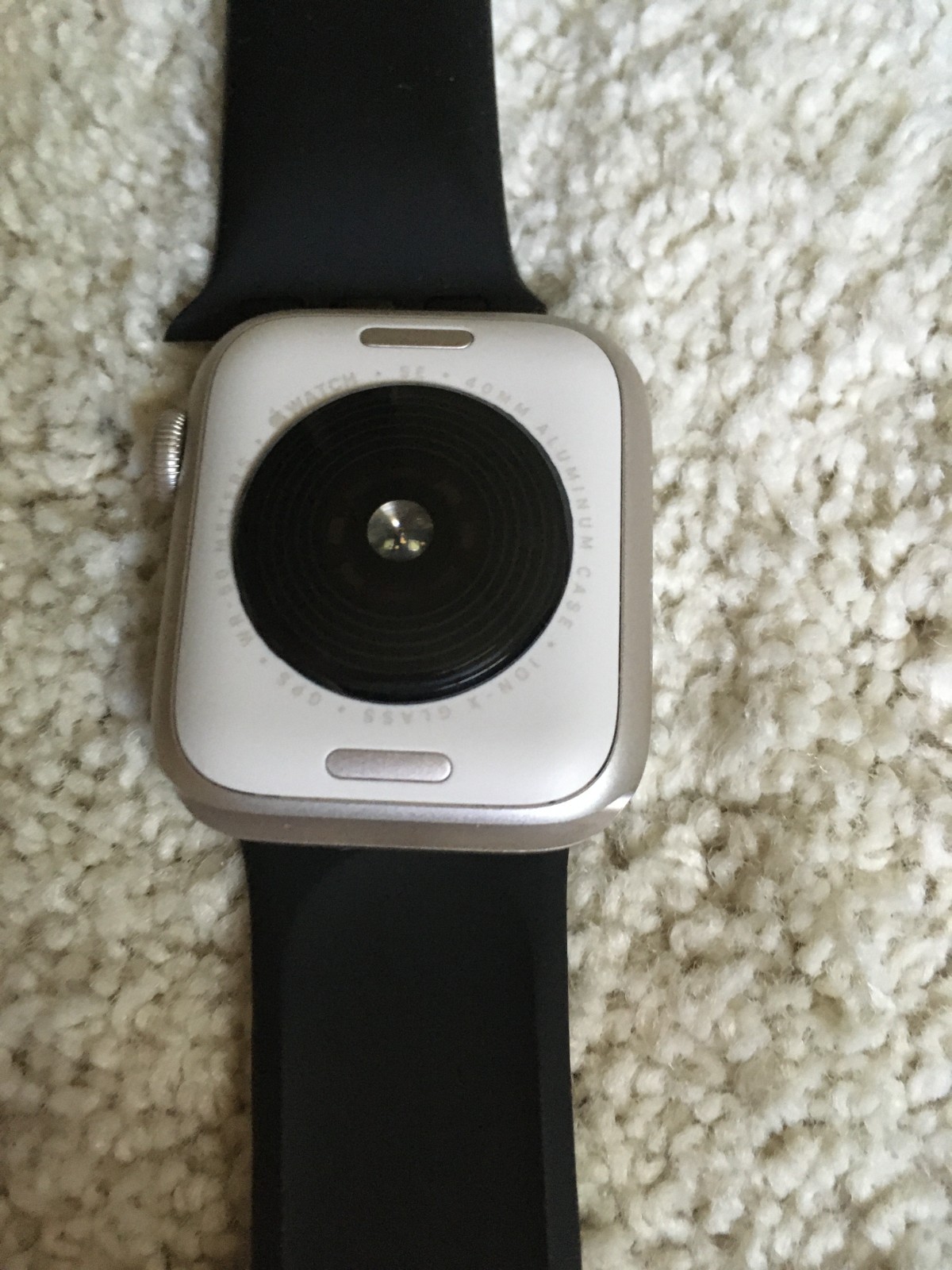 Apple Watch SE Silver GPS 40MM Band 2nd Generation