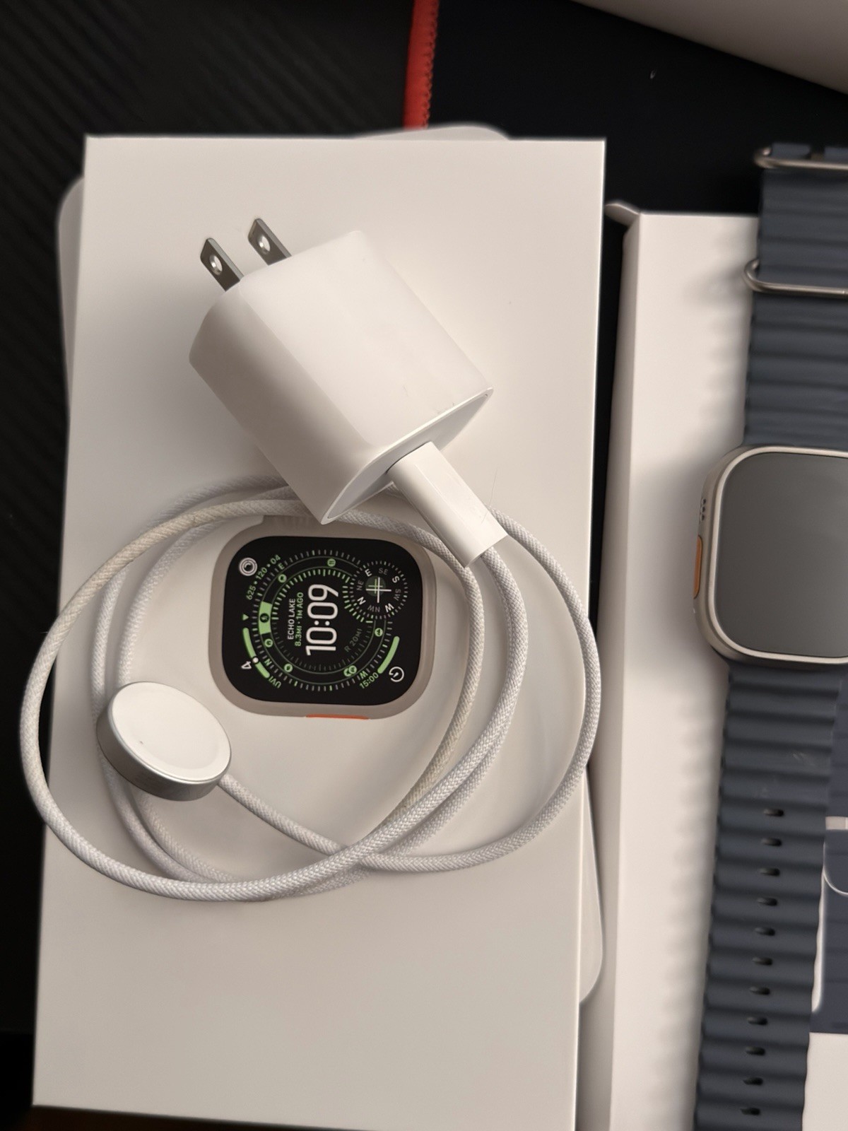 Apple Watch Ultra 3 49mm Natural Titanium Case: Ocean Band