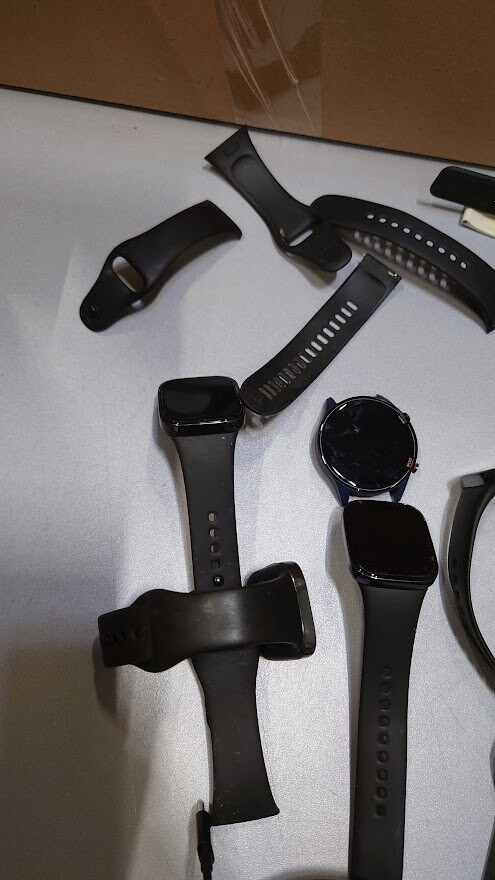Lot of 10 Smart Watches – For Parts, Not Working, Signs of Use