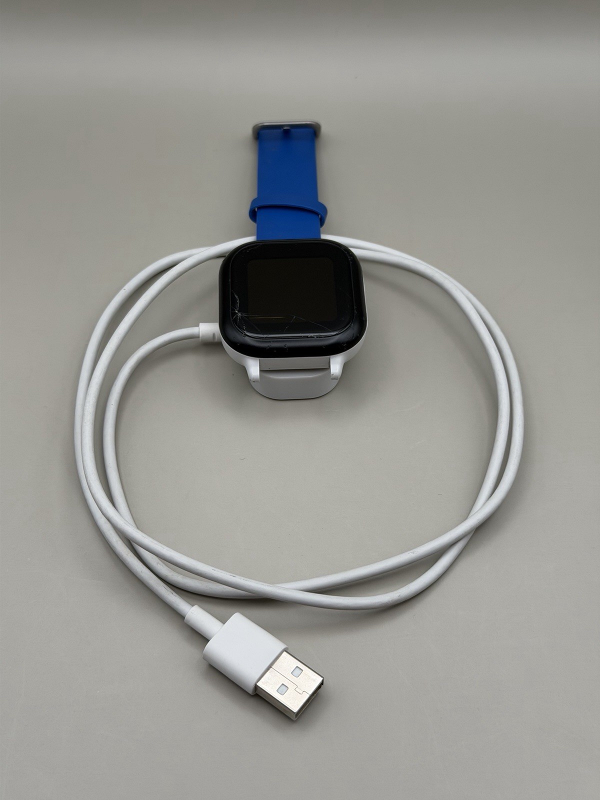 LG VC200B GizmoPal & Verizon GizmoWatch 2 ZW20 Kids Smartwatch Lot w/ Chargers