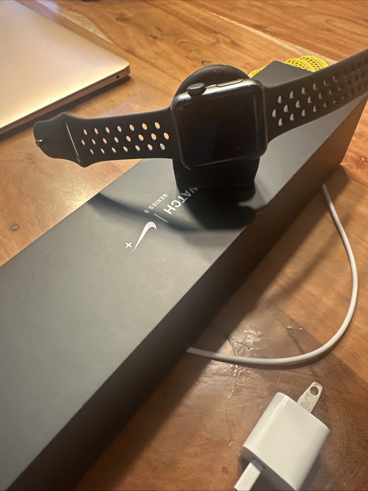 Apple Watch Series 3 Nike+ 38mm Aluminum Case GPS With Sport Band