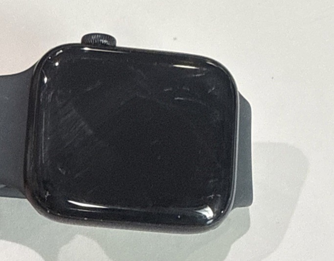 Apple Watch SE 3rd Gen 44MM Midnight Aluminum Black Sport Band – Battery 100%!