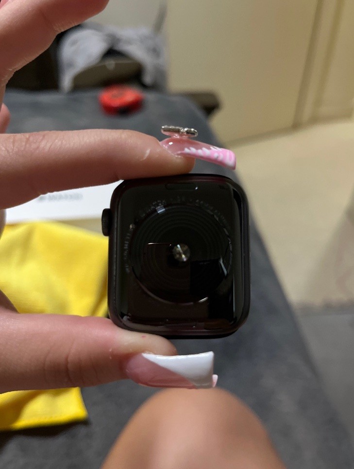 Apple Watch 44mm with a Midnight sport band has been used! No visible damage!