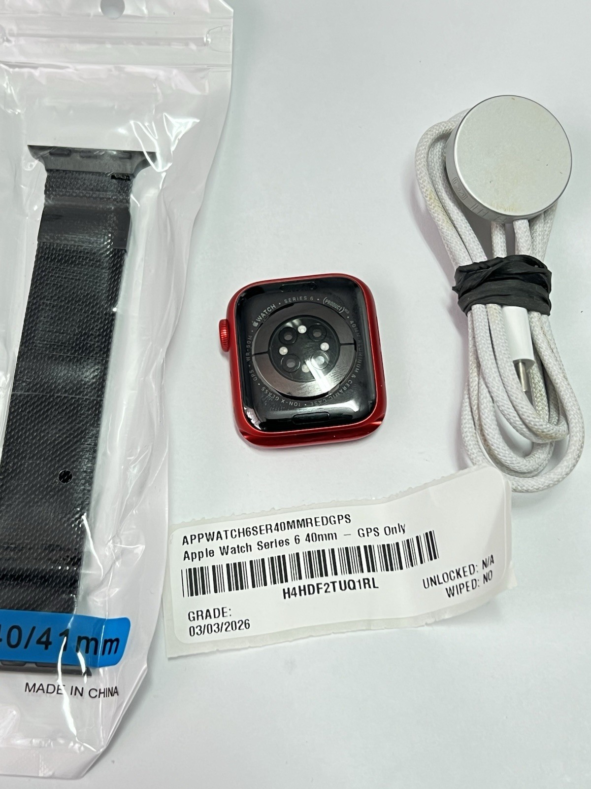 Apple Watch Series 6 40MM (GPS ) aluminum- red – A2293