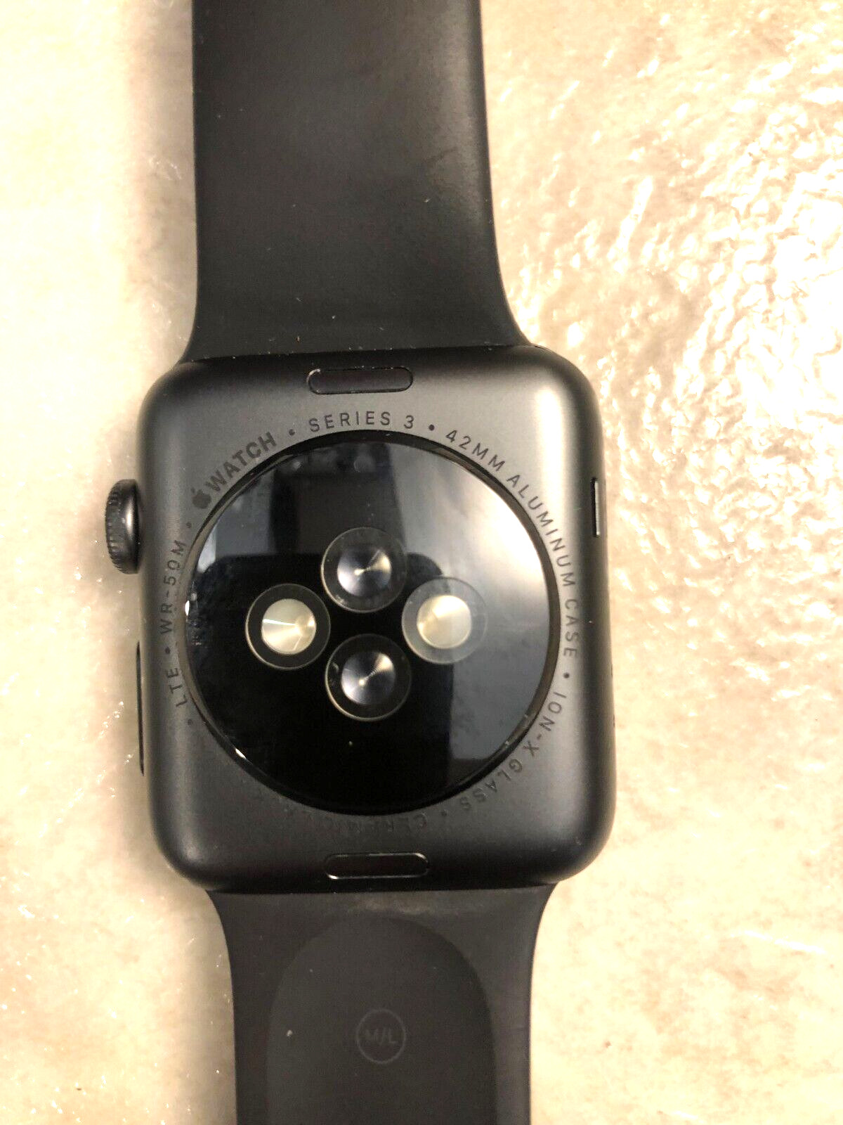 apple watch 3 42mm GPS + LTE 1861 FOR PARTS(Space Gray)