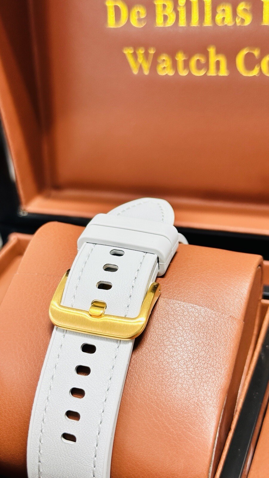Samsung Galaxy Watch 6 47mm Custom 24k Gold with Fabric Gray Band 2023