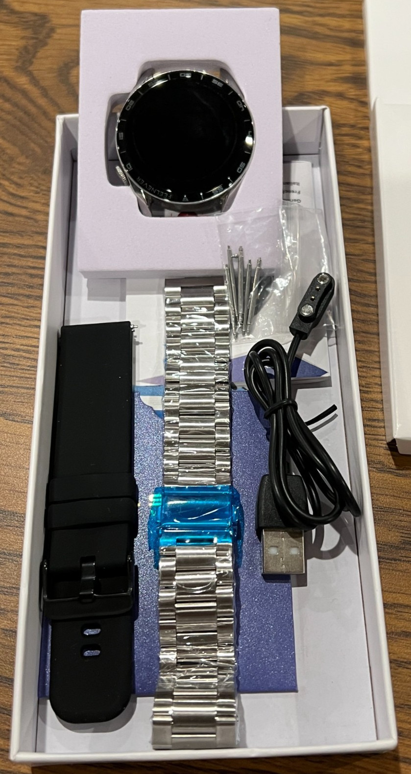 LIGE Sport Smart Watch & USB Charge Cord – NOT WORKING -AS IS – FOR PARTS ONLY