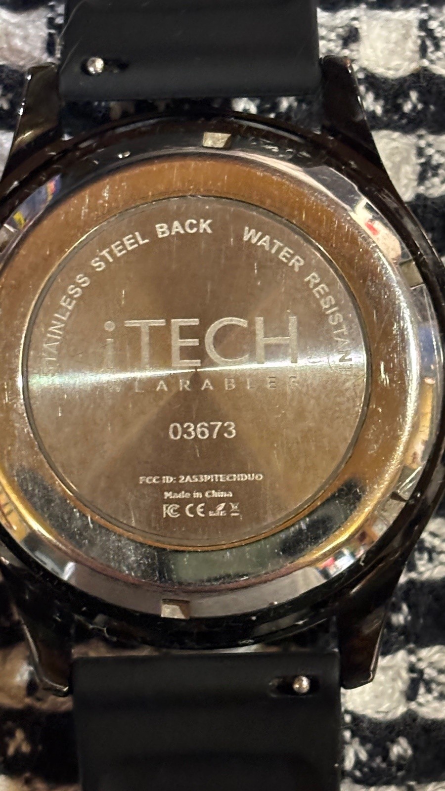 iTECH Duo Hybrid Smartwatch Black Silicone Band Water Resistant Wearable