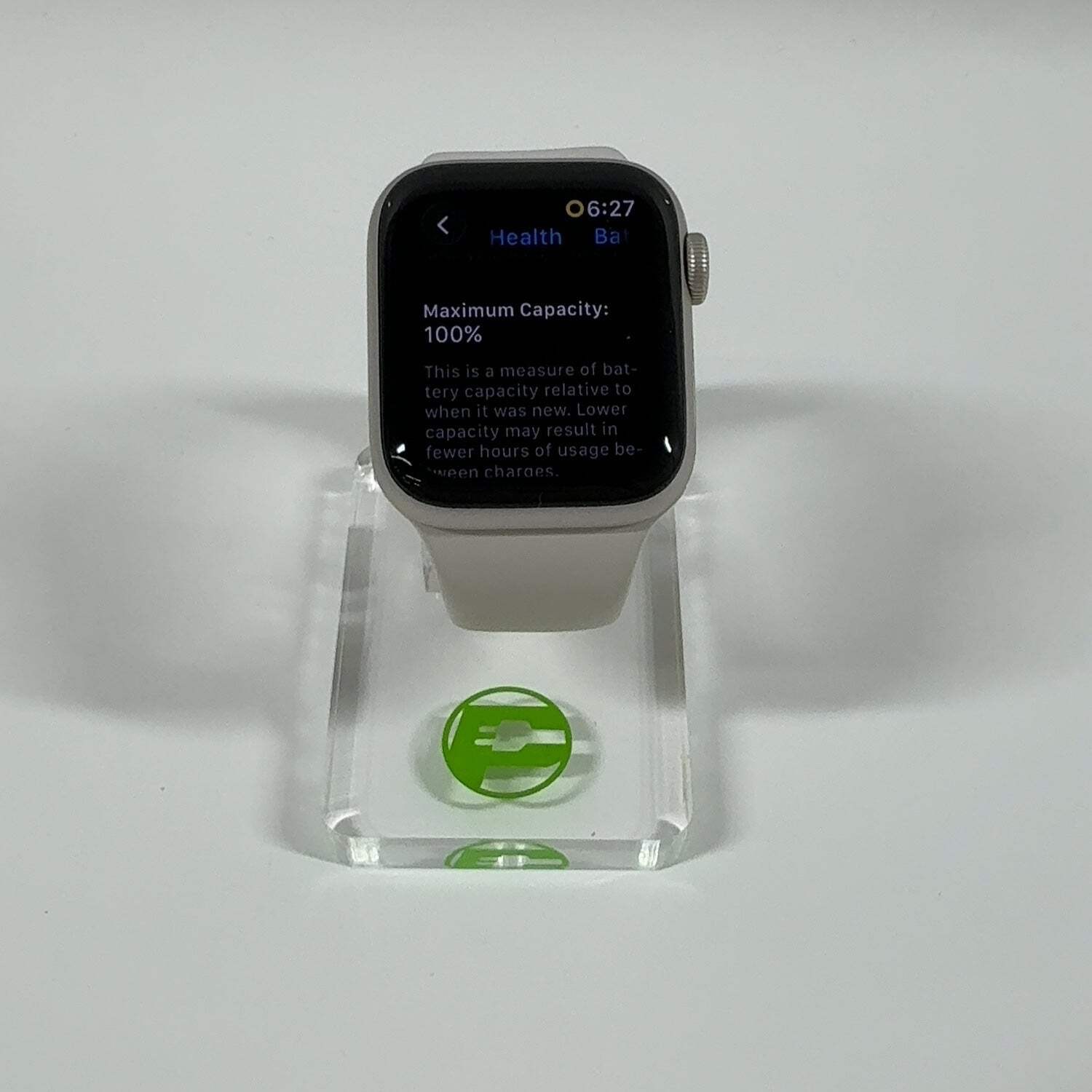 Unlocked Apple Watch SE 3 40MM Starlight Aluminum Starlight Sport Band MEP64LW/A