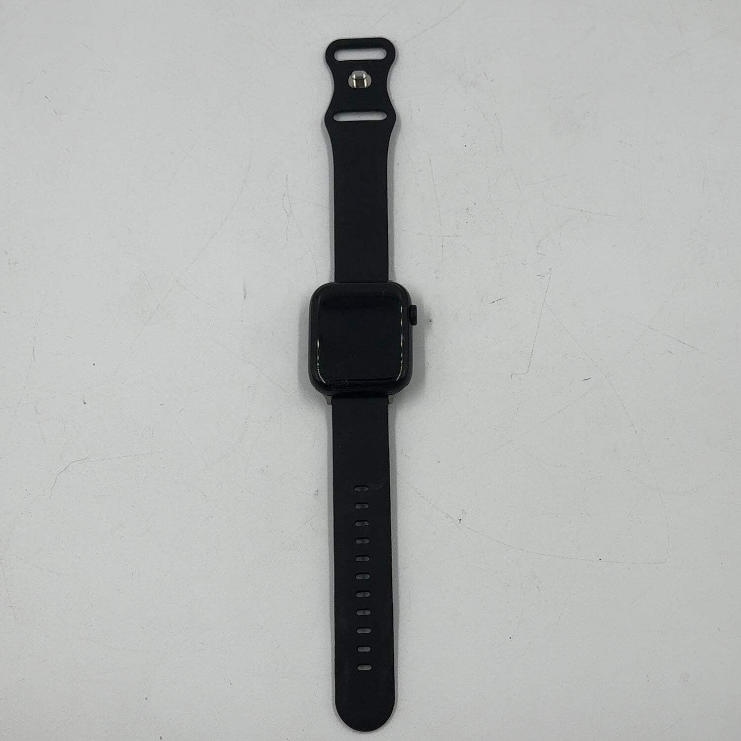 Unlocked Apple Watch SE 1st Gen 44MM Black Aluminum Black Solo Loop A2986