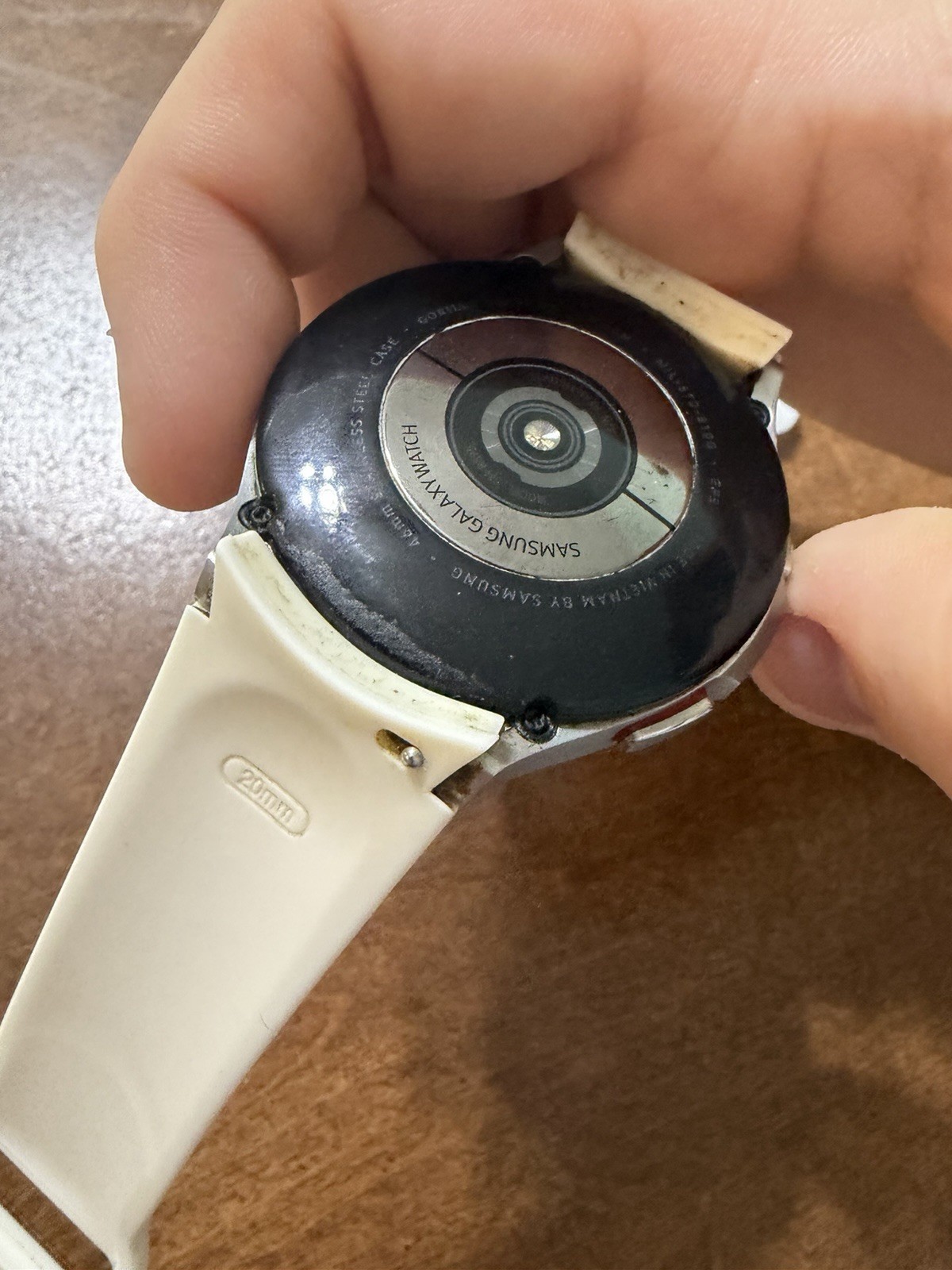 Samsung Galaxy Watch4 Classic 46mm With Extra Band