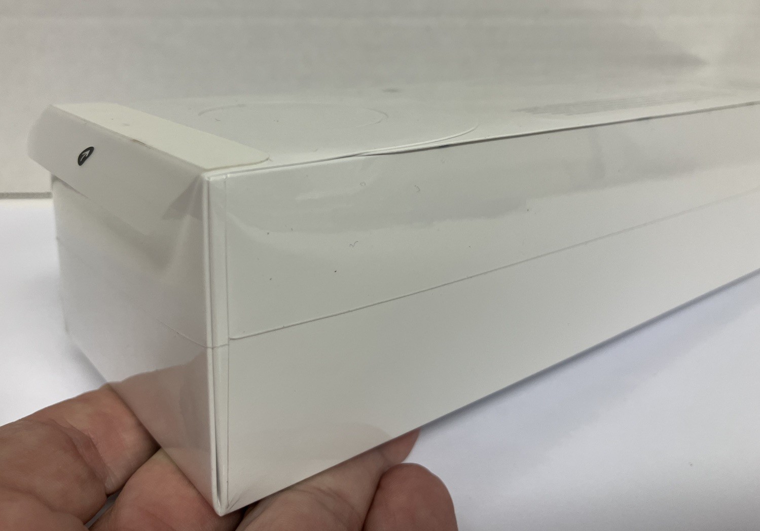NOS Sealed Apple Watch Series 4 44 mm Space Gray Aluminum Case Black Sport Band