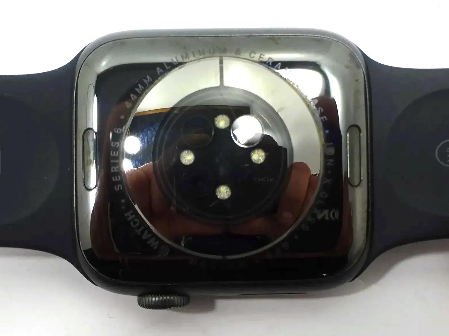APPLE Watch Series 6 GPS – 44MM Aluminum Case A2292 – Black