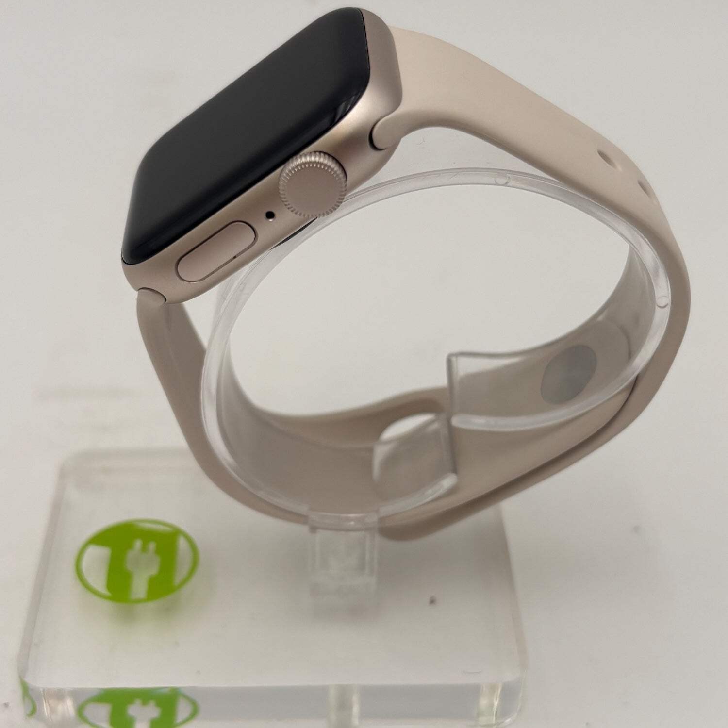 GPS Only Apple Watch SE 3 40MM Starlight Aluminum Starlight Sport Band MEH34LW/A
