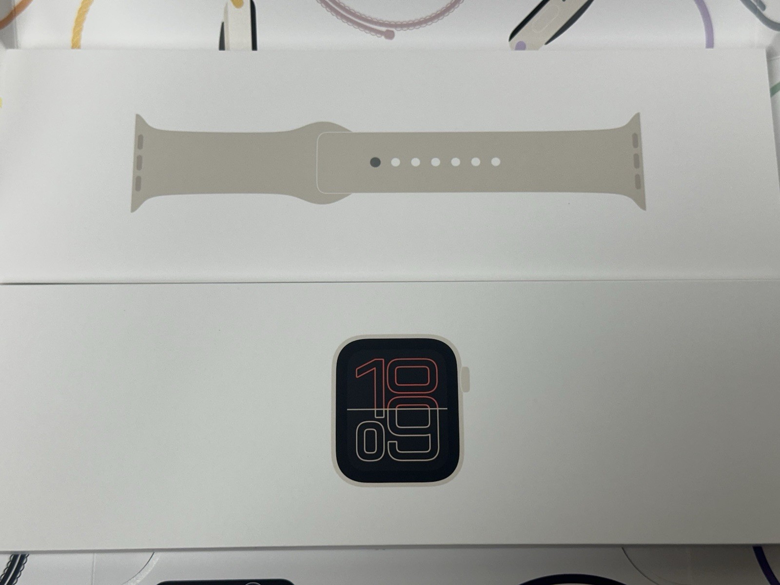 Apple Watch SE 3 40mm GPS Starlight Aluminum Case Starlight (MEH34LW/A) – New