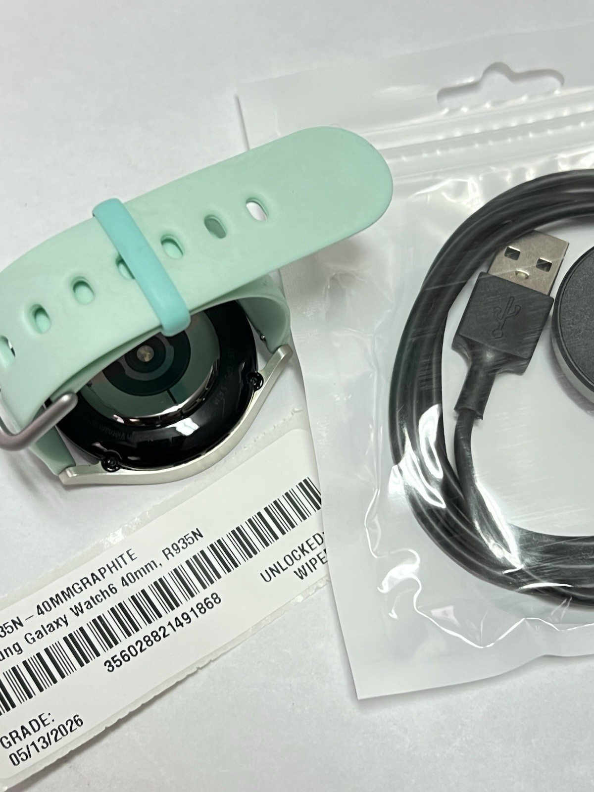 Samsung Galaxy Watch6 SM-R935 40mm Aluminum Case with Sport Band…