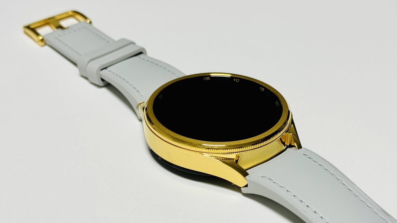 Samsung Galaxy Watch 6 43mm Custom 24k With A Samsung Fabric Band Gold Buckle