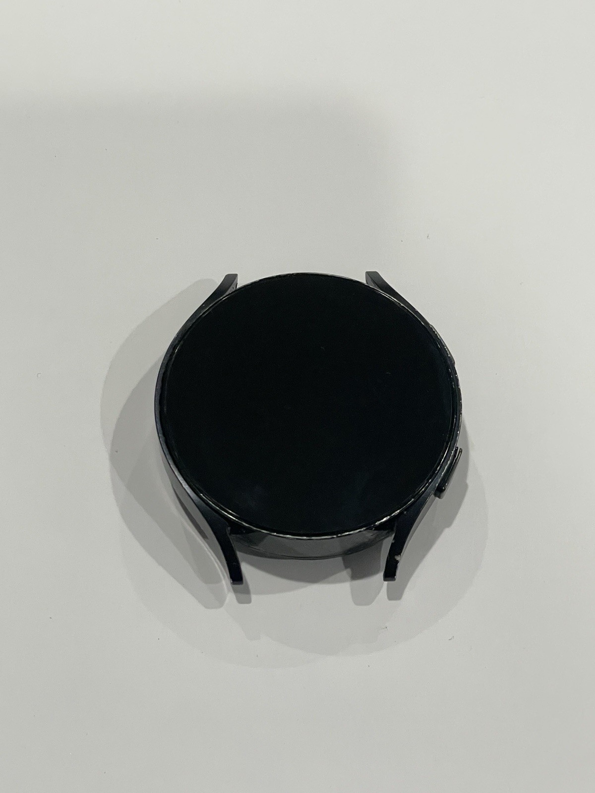 Samsung Galaxy Watch6 SM-R940 44mm GPS Aluminum Case – Used – Screen Black Spot
