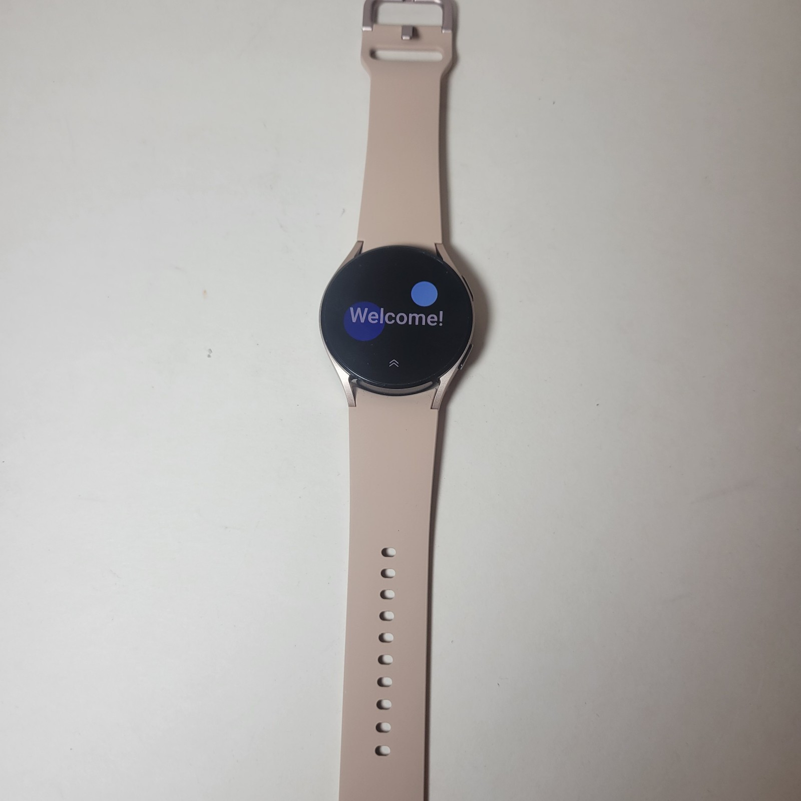 Samsung – Galaxy Watch 4 – 40MM – Pink R865UZD Barely Used