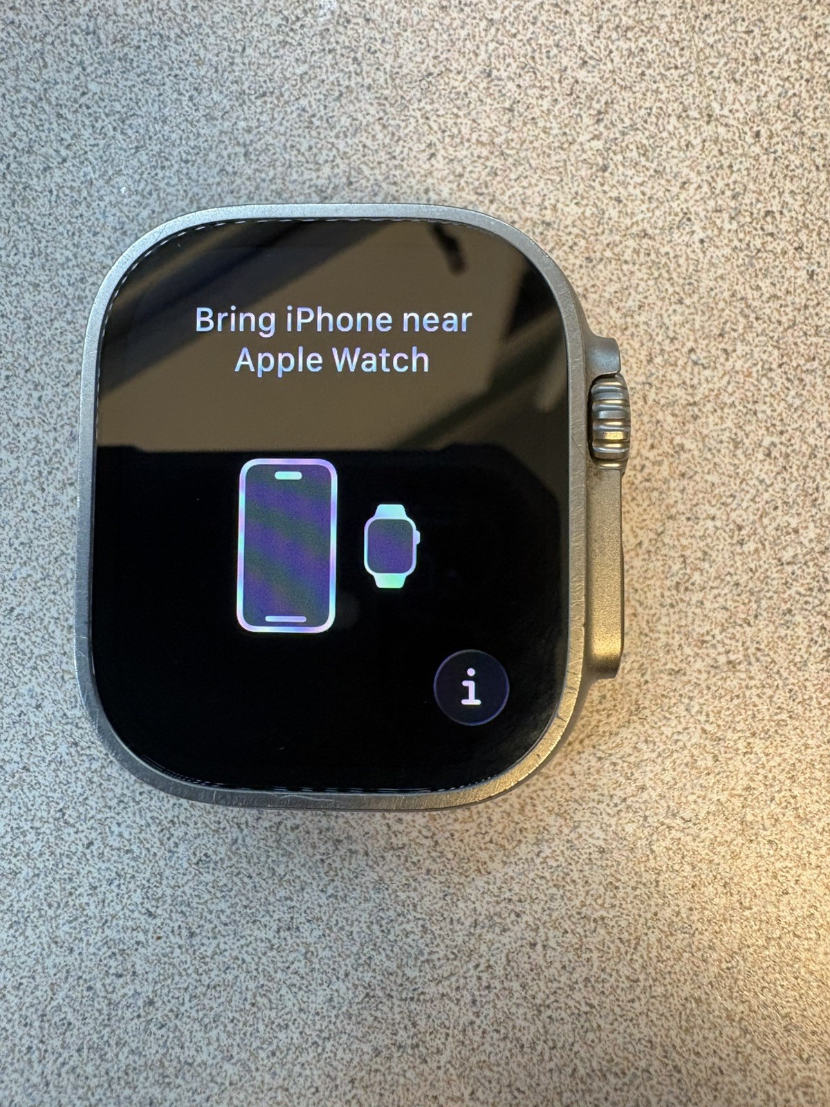 Apple Watch Ultra 1st GPS & Cellular Unlocked 49mm Titanium US Version