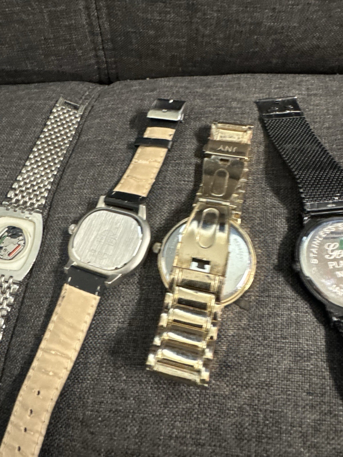Mixed Lot Of 8 Watches Untested Fossil Jones Geneva Apple Watch Etc