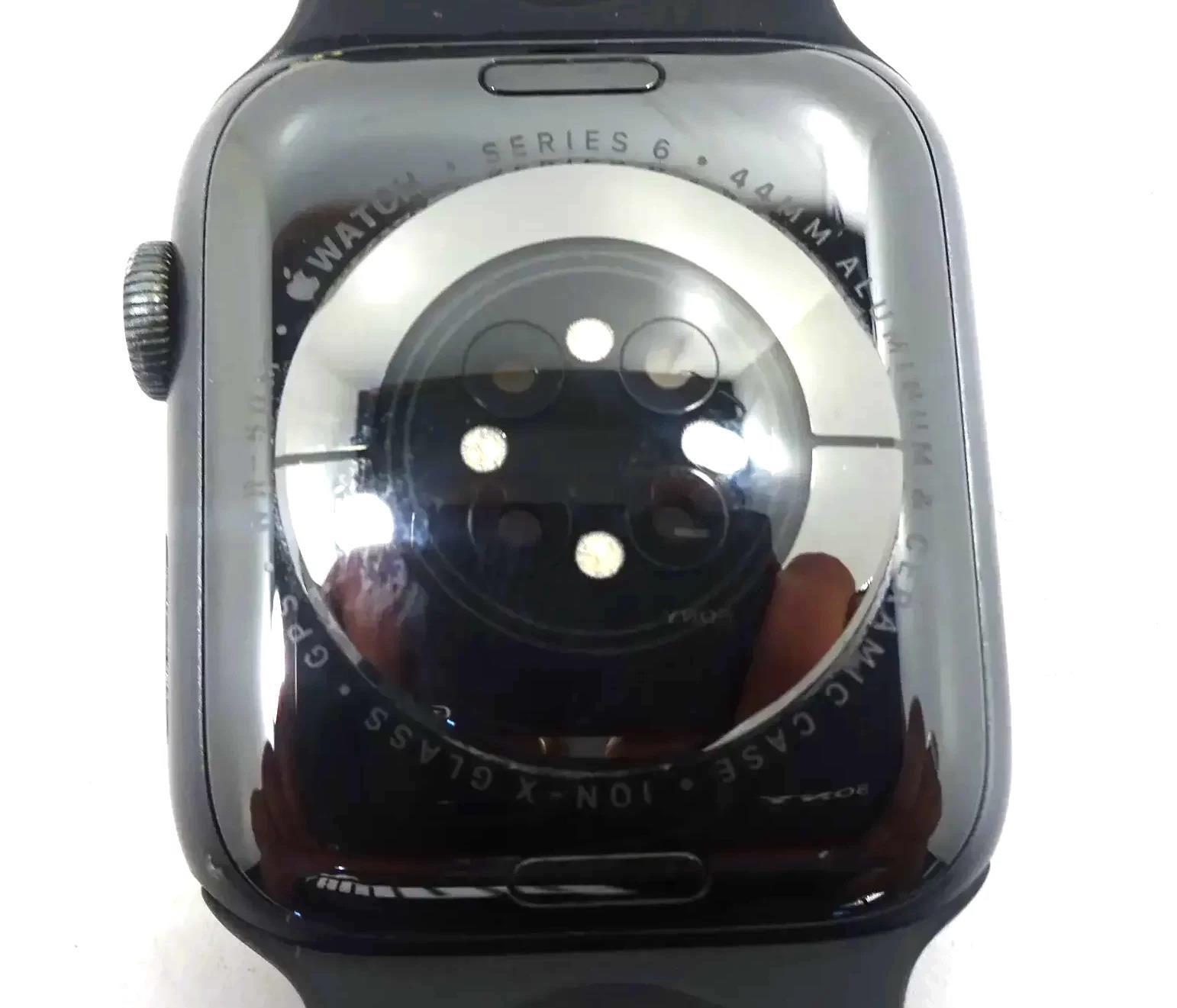 APPLE Watch Series 6 GPS – 44MM Aluminum Case A2292 – Black