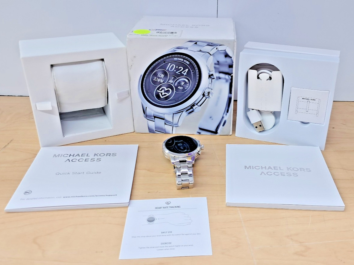 Michael Kors Access Smartwatch w/Box (PARTS/REPAIR)