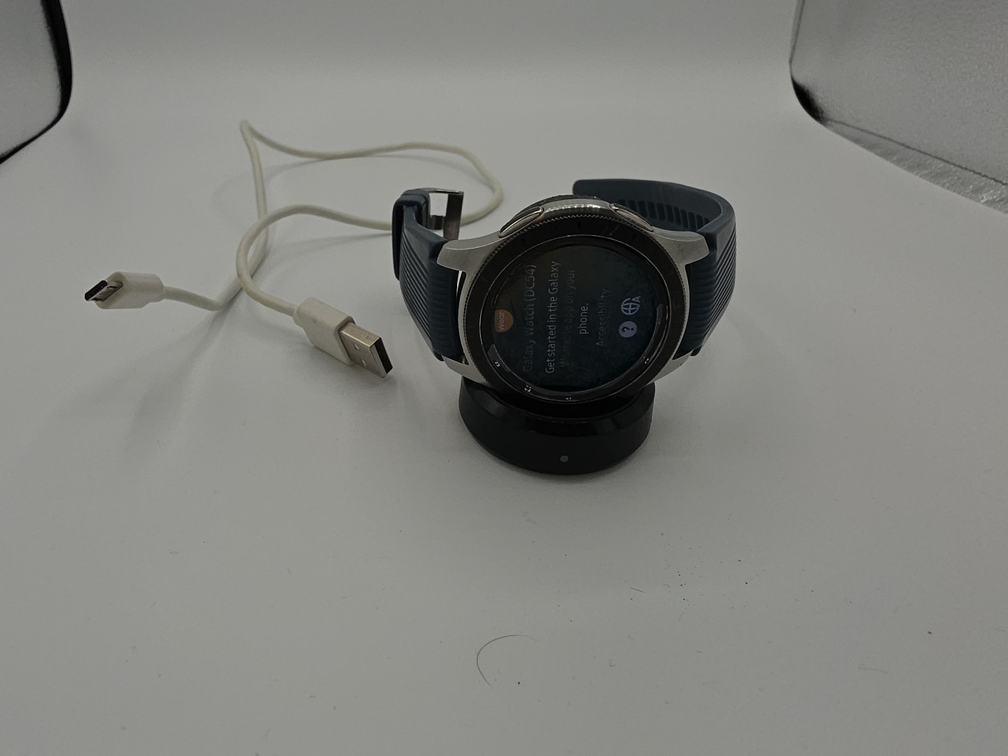 Samsung Galaxy Watch SM-R800 Smartwatch 46mm Stainless Steel – Silver/Black