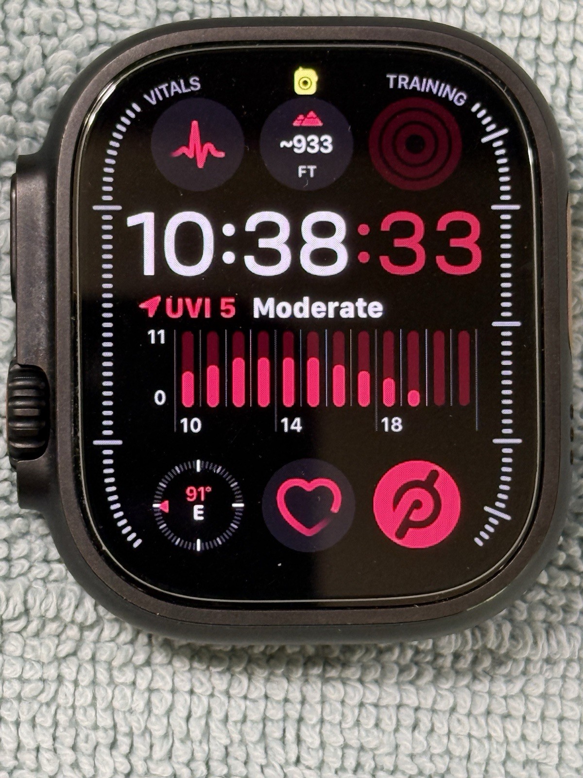 Apple Watch Ultra 3 – 49mm GPS Cellular Black Titanium Case + Extra Bands