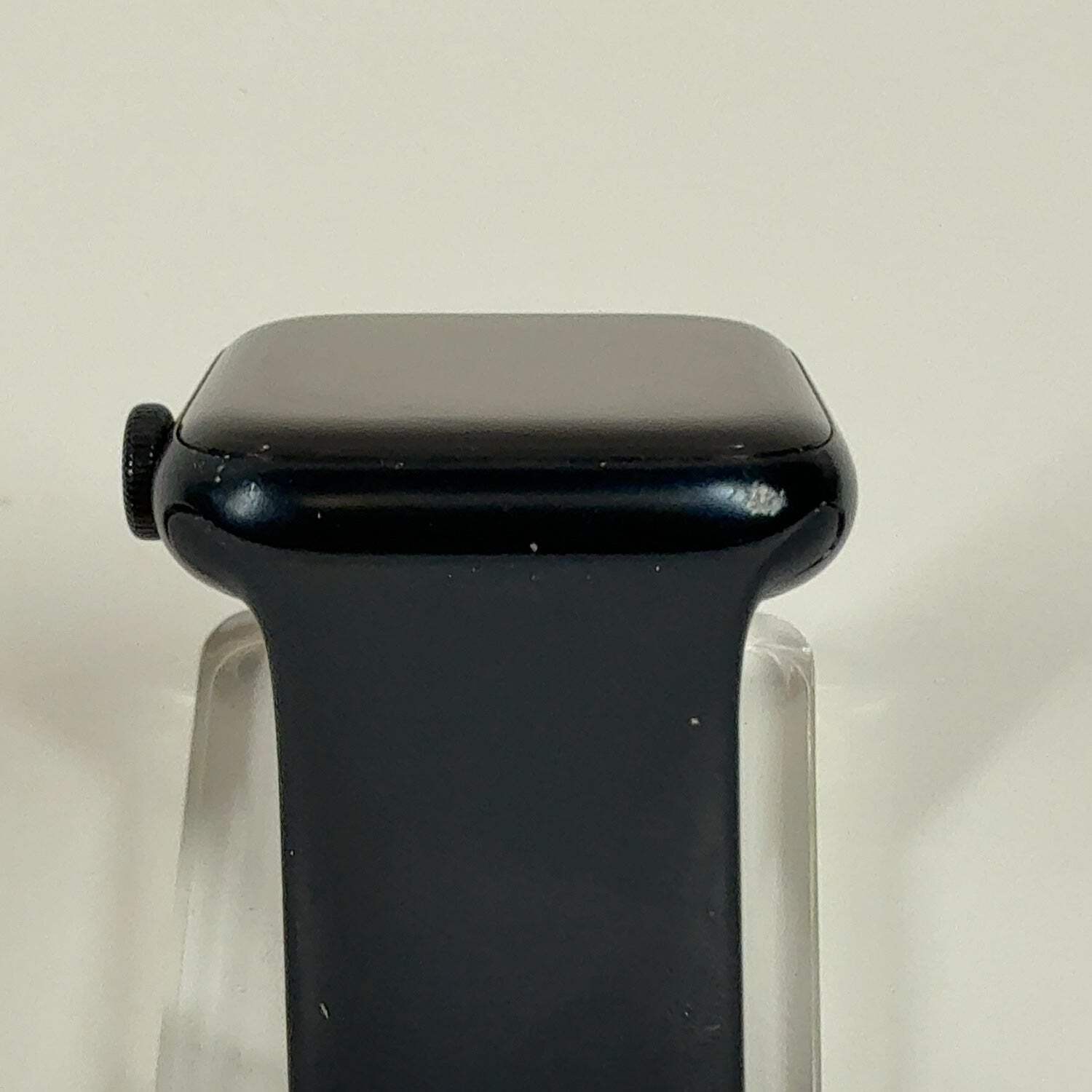 GPS Only Apple Watch SE 2nd Gen 44MM Midnight Aluminum Black Band MRE93LL/A