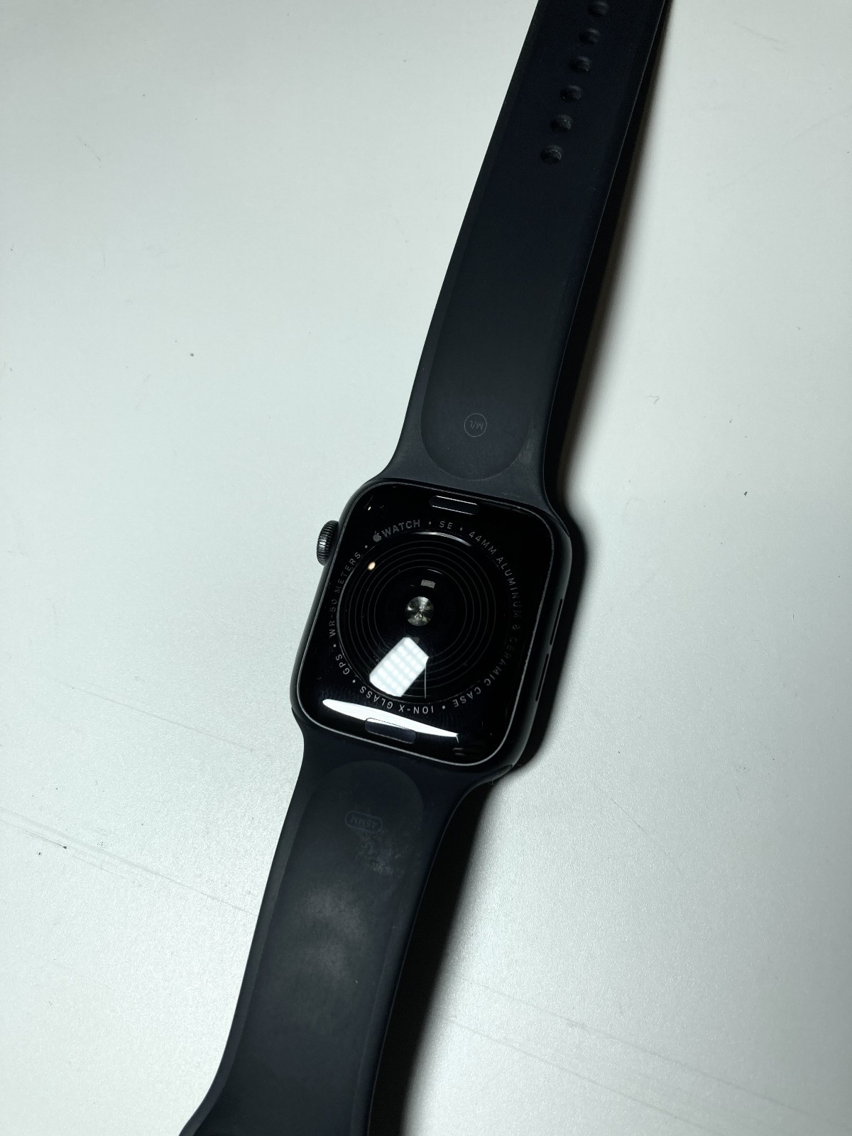 Apple Watch SE 1st Gen 44mm Black Sport Band No Cellular