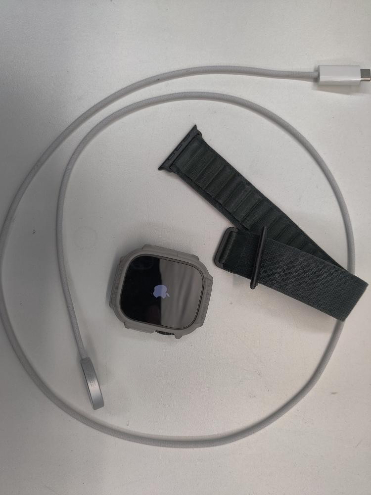 APPLE ULTRA 2 A2986 MRET3LL/A (P02028236)