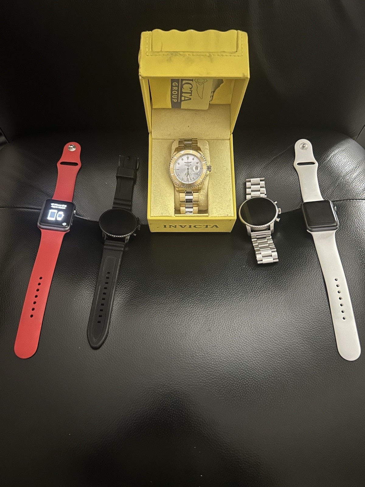 Mixed Watch Lot – 2× Apple Watches 1st Gen, 2x Fossil Smart Watches, 1 Invicta