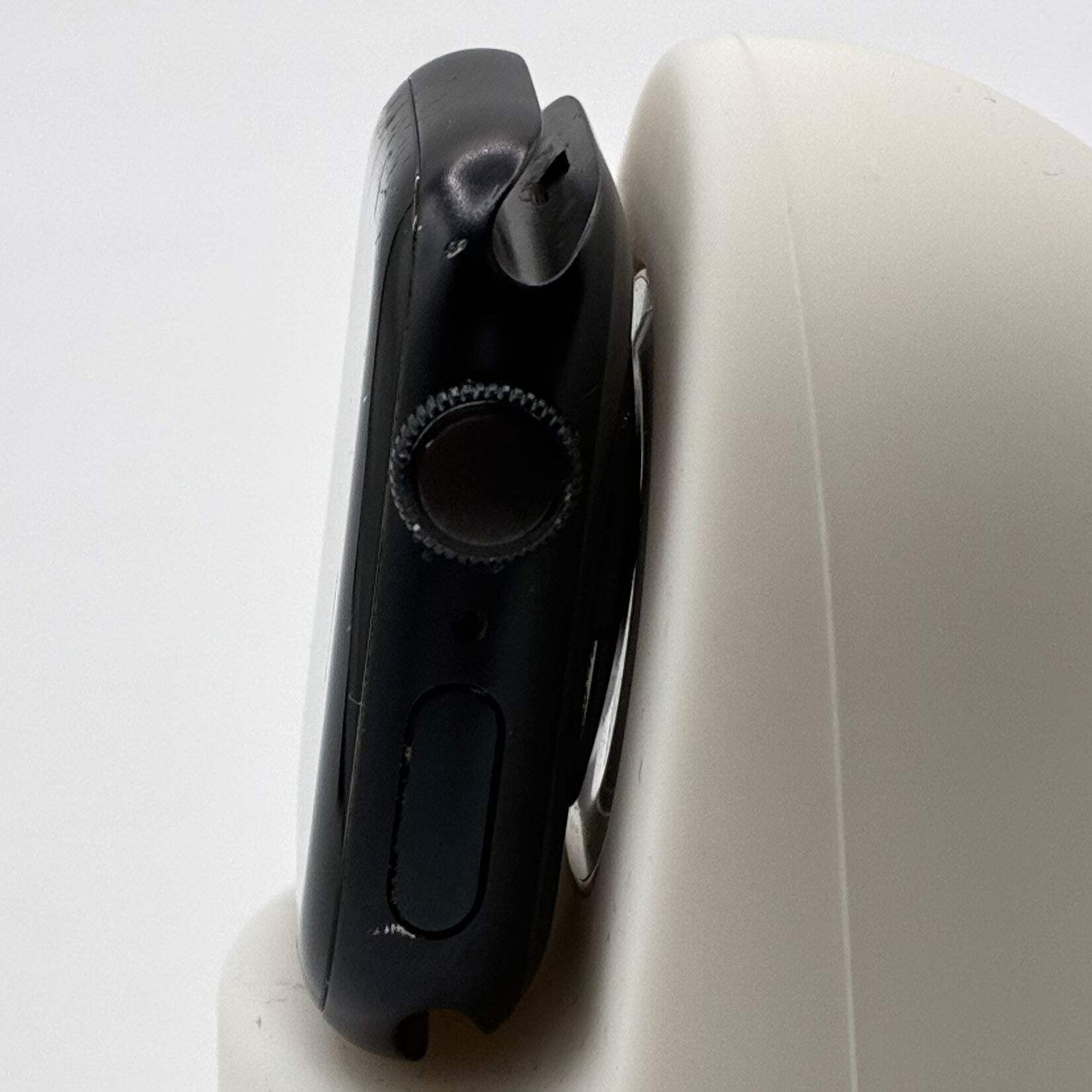 Apple Watch Series 9 A2978 41mm Midnight Aluminum GPS ONLY