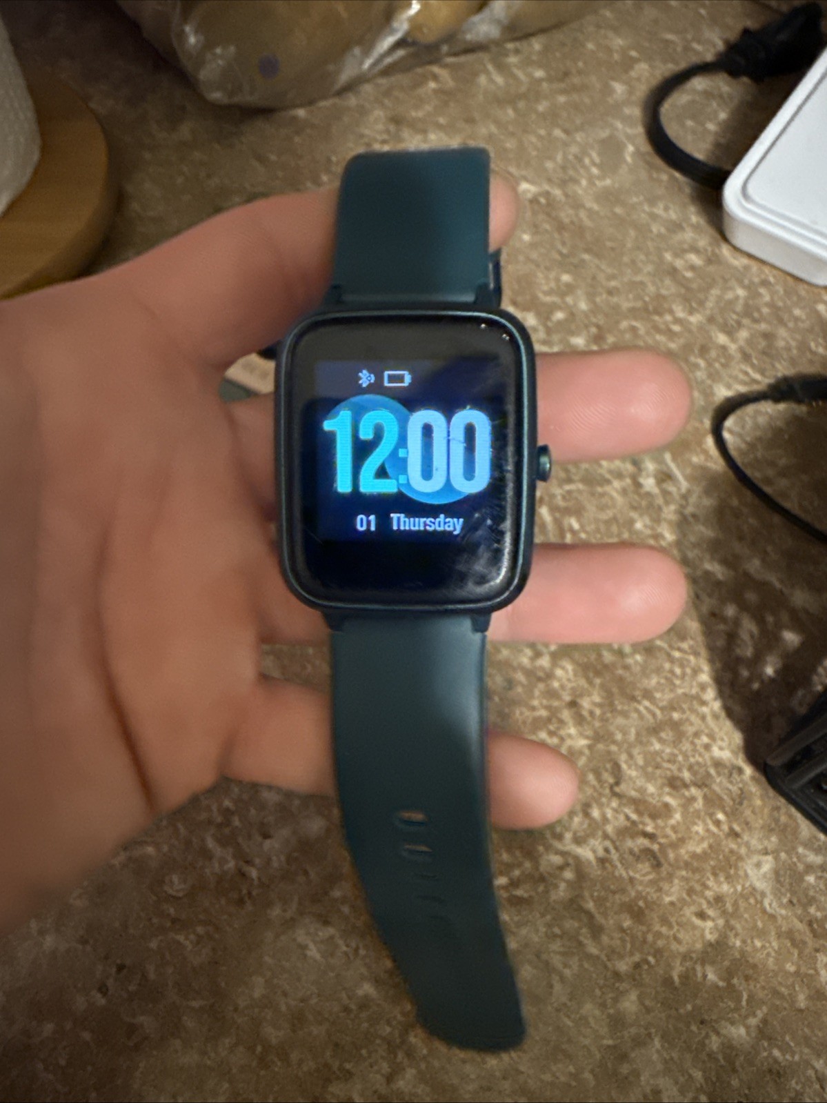 Lot of TESTED smart watches (unbranded)/unknown brand) Screens turn on