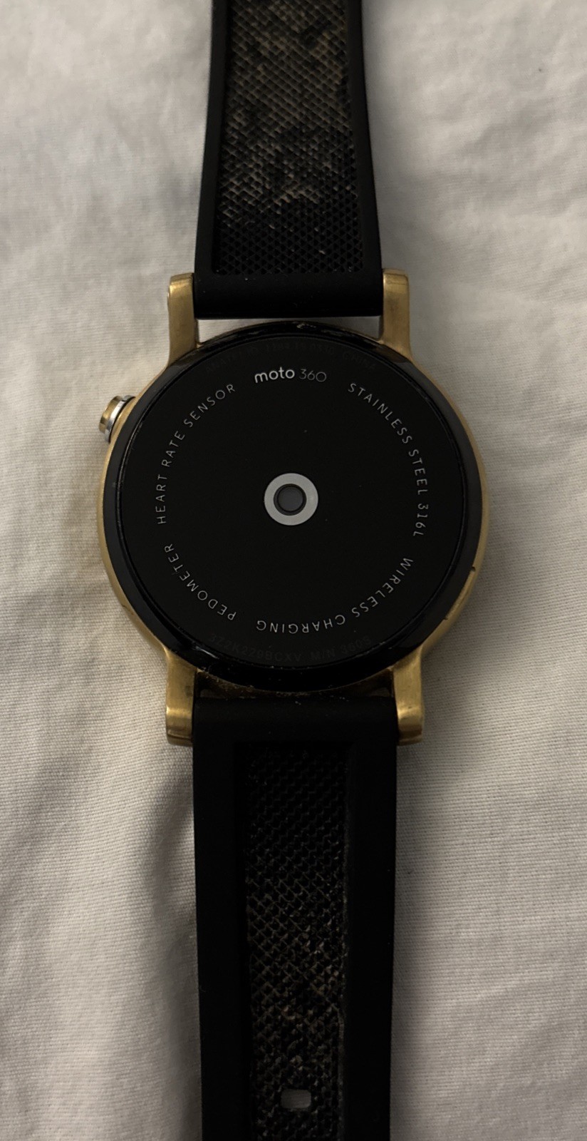 MOTOROLA Moto 360 42mm 2nd Gen Smartwatch Parts or Repair