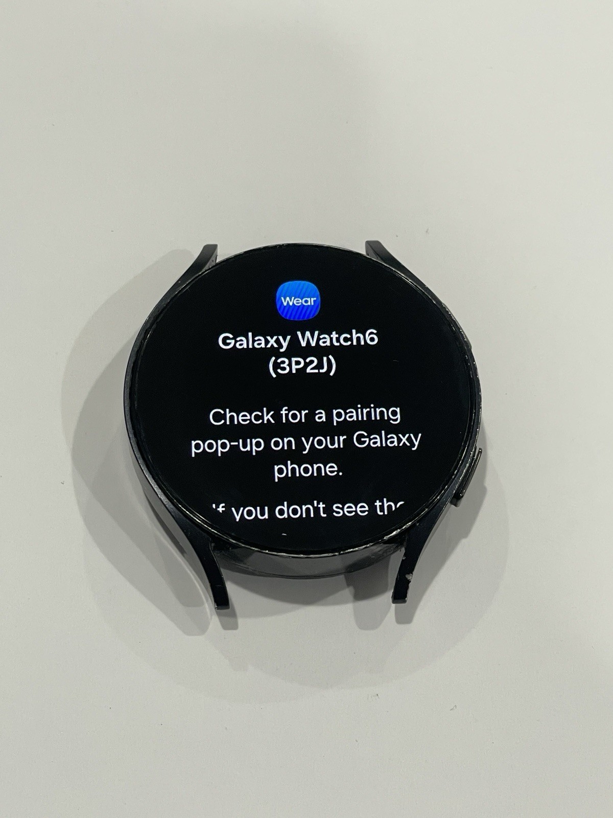 Samsung Galaxy Watch6 SM-R940 44mm GPS Aluminum Case – Used – Screen Black Spot