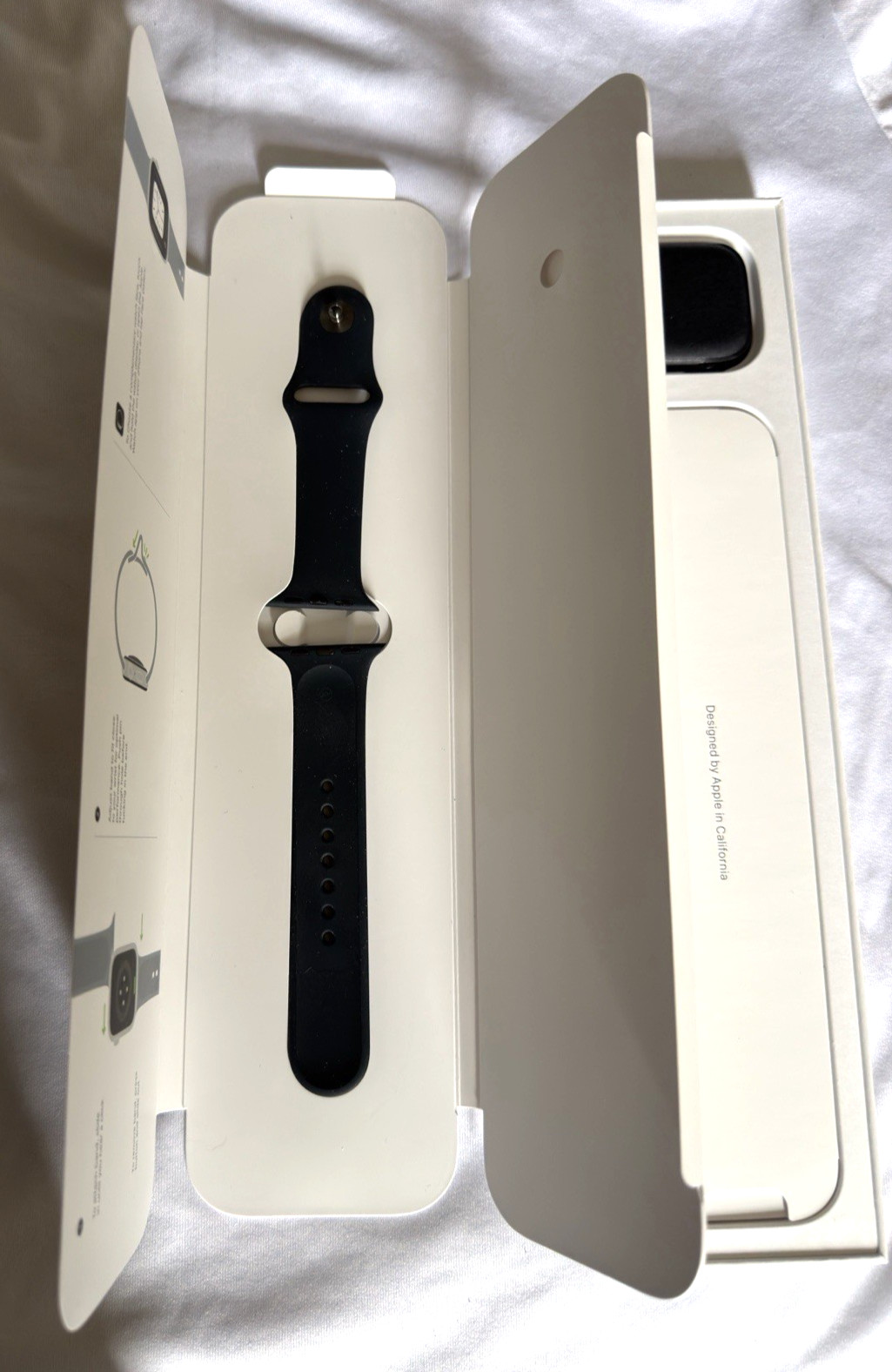 Apple Watch Series 8 45mm Midnight Aluminum Case with Sport Band, M/L (GPS)…