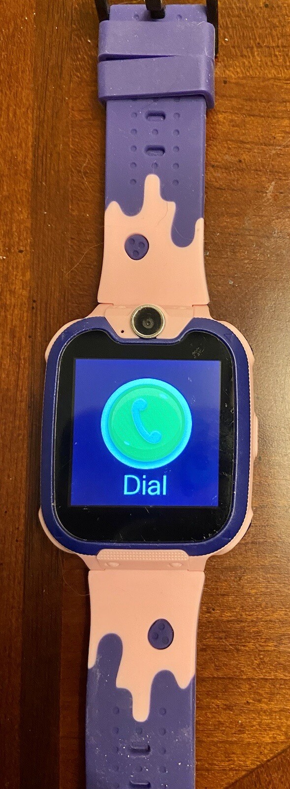 Kids Smartwatch Fits To 8” Wrists Uses SIM Makes Calls Camera Charges With USB