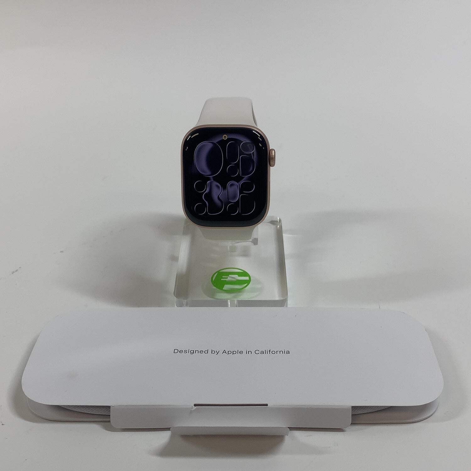 Apple Watch Series 11 42MM Rose Gold Aluminum White Sport Band MEU04LW/A