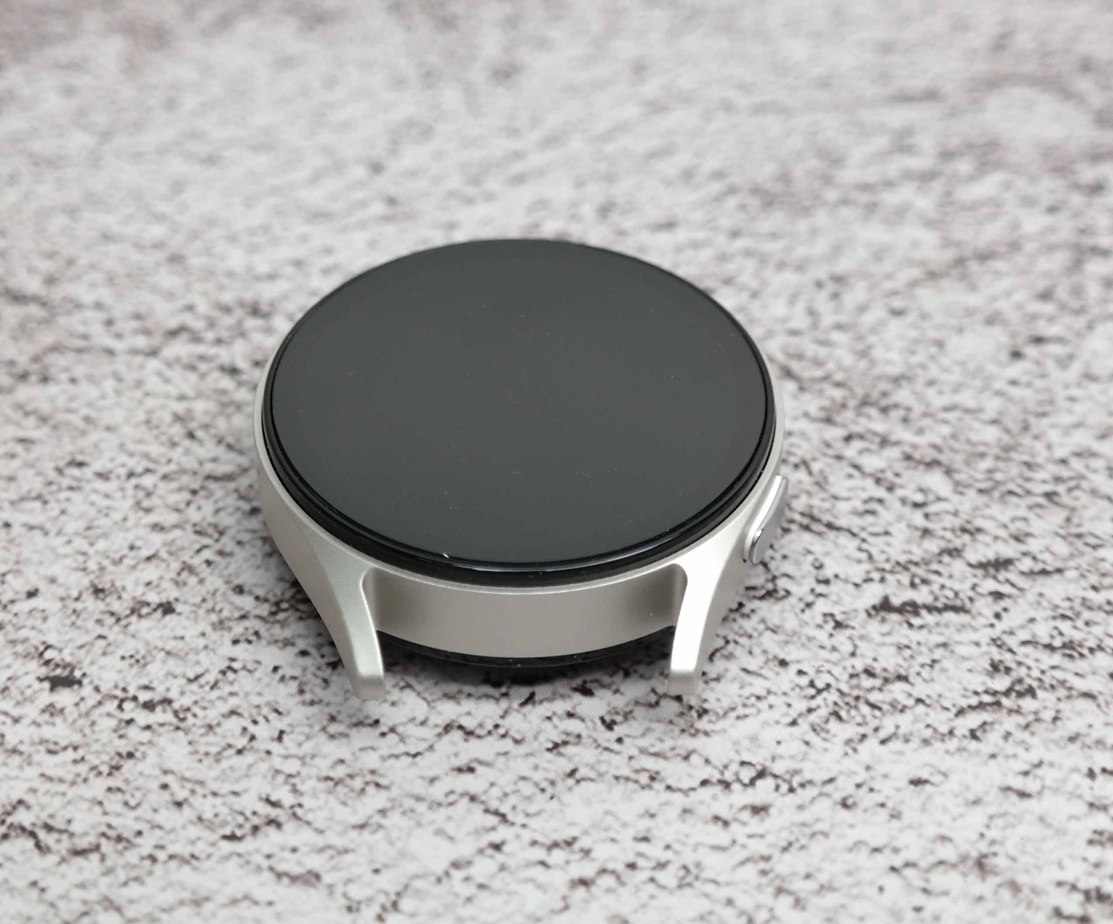 Samsung Galaxy Watch7 SM-L300 40mm Cream BROKEN