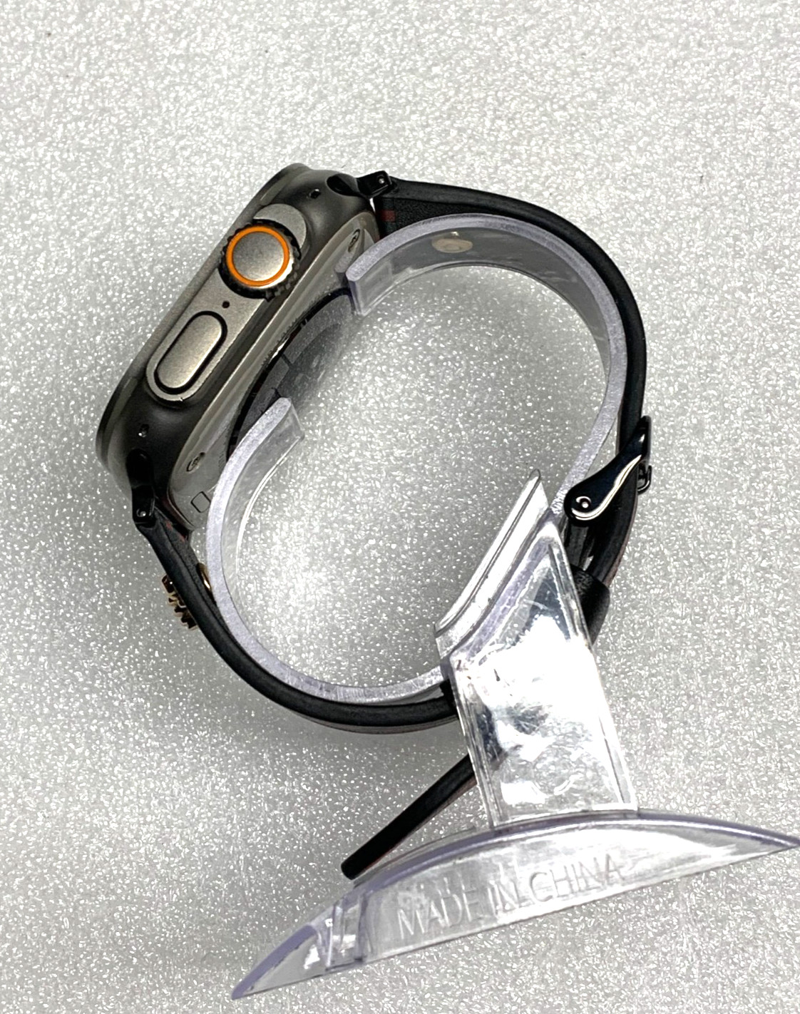 Apple Watch Ultra 2 49mm Titanium Case (GPS+Cellular) – Multicolor Band