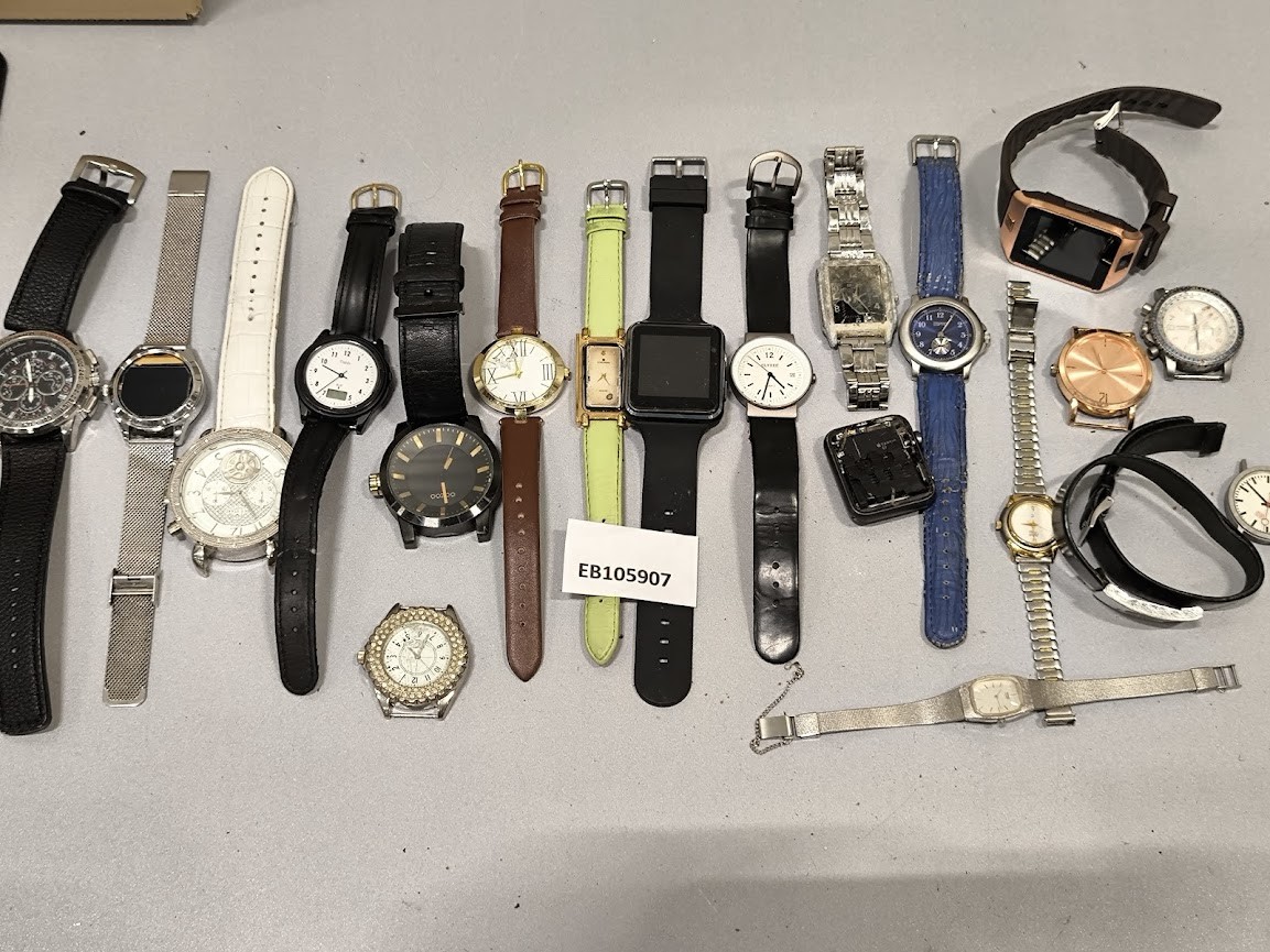 Lot of 20 Mixed Model Watches Untested – Vintage & Modern