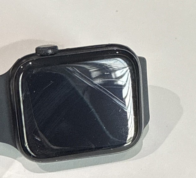 Apple Watch SE 3rd Gen 44MM Midnight Aluminum Black Sport Band – Battery 100%!