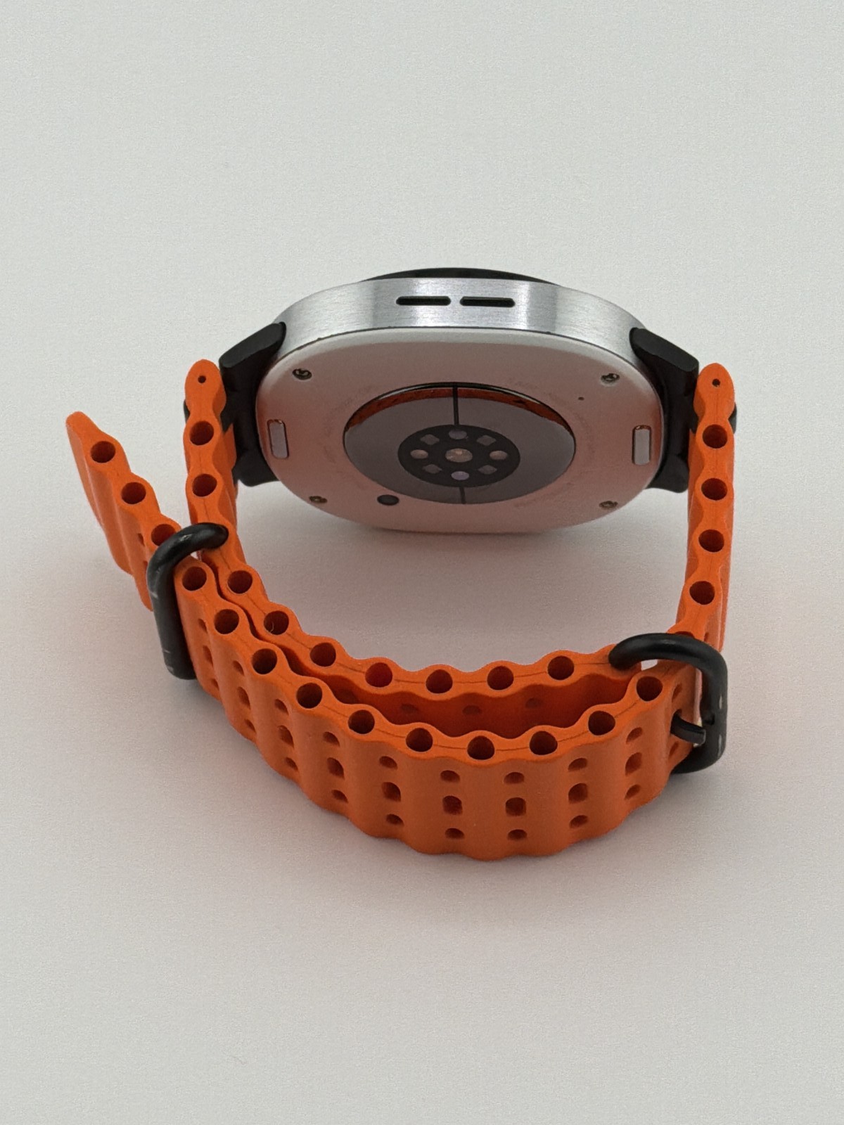 Samsung Galaxy Watch 8 44mm Silver With Orange Bands Wi-Fi SM-L330N Good