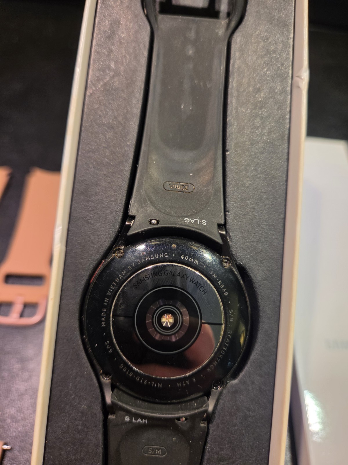 Samsung Galaxy Watch4 SM-R860 40mm Black Aluminum Case with 7 Bands, 2 Covers, +