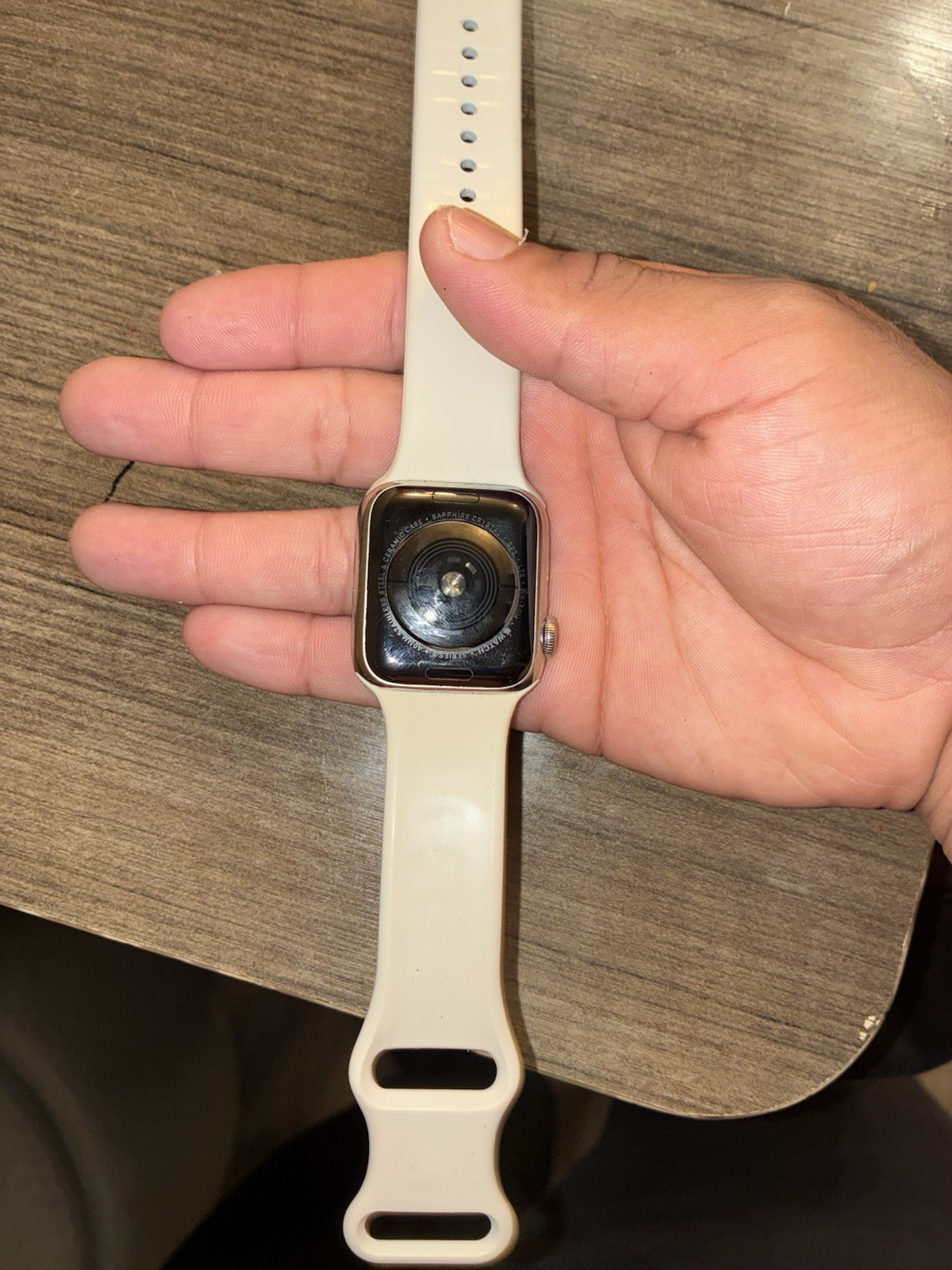 Apple Smart Watch White Band Silver Aluminum Case Touch Screen Watch OS