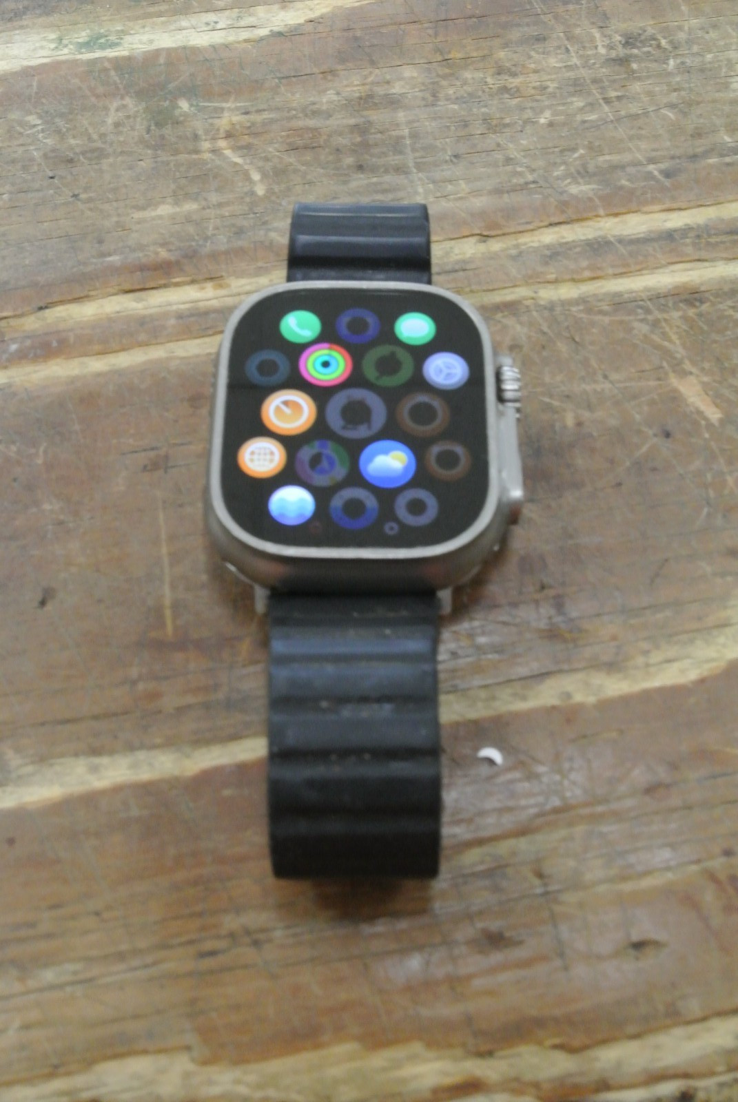 Apple Watch Ultra 2 (GPS + LTE) 49MM Titanium Case Black Band