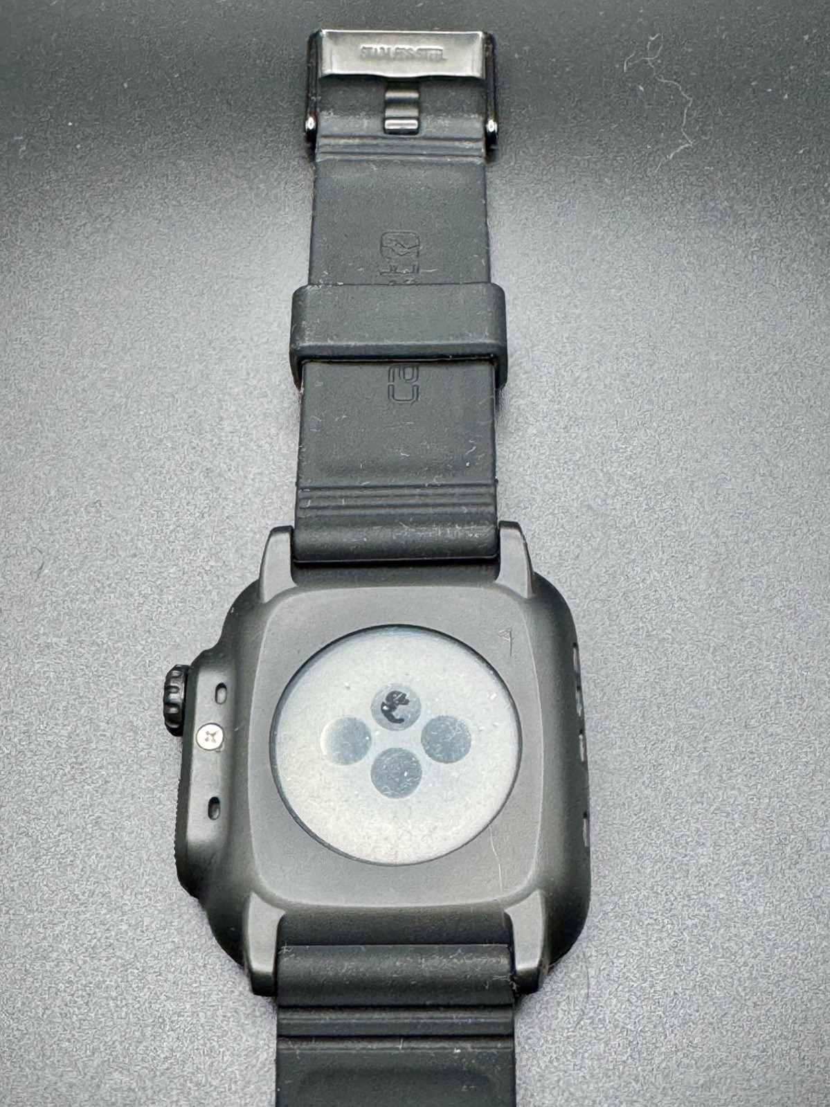 Apple Watch Series 7 45mm (GPS + Cellular) W/ Catalyst Case Excellent Condition